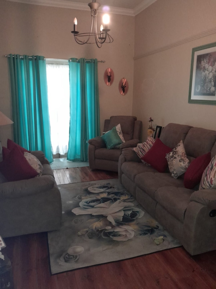 4 Bedroom Property for Sale in Frankfort Free State